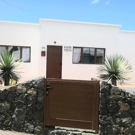 Yeyo En El Crater Del Volcan בית נופש *