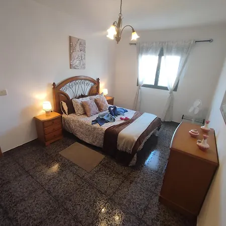 Yeyo En El Cráter Del Volcán *