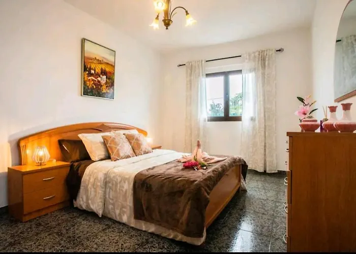 Yeyo En El Crater Del Volcan *